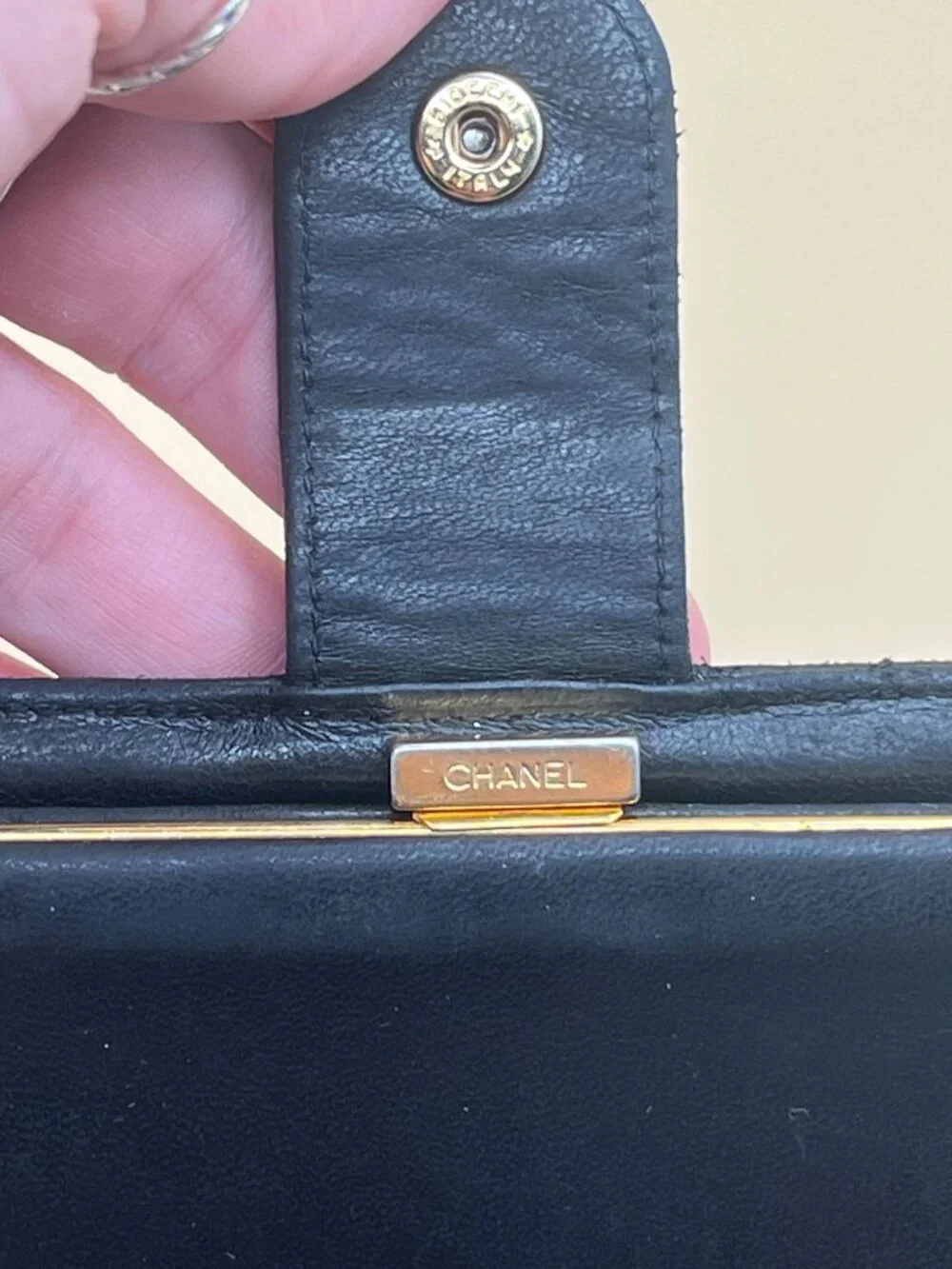 CHANEL Vintage Black Lambskin CC Logo Long Bifold Wallet Gold Kisslock w/ Card
